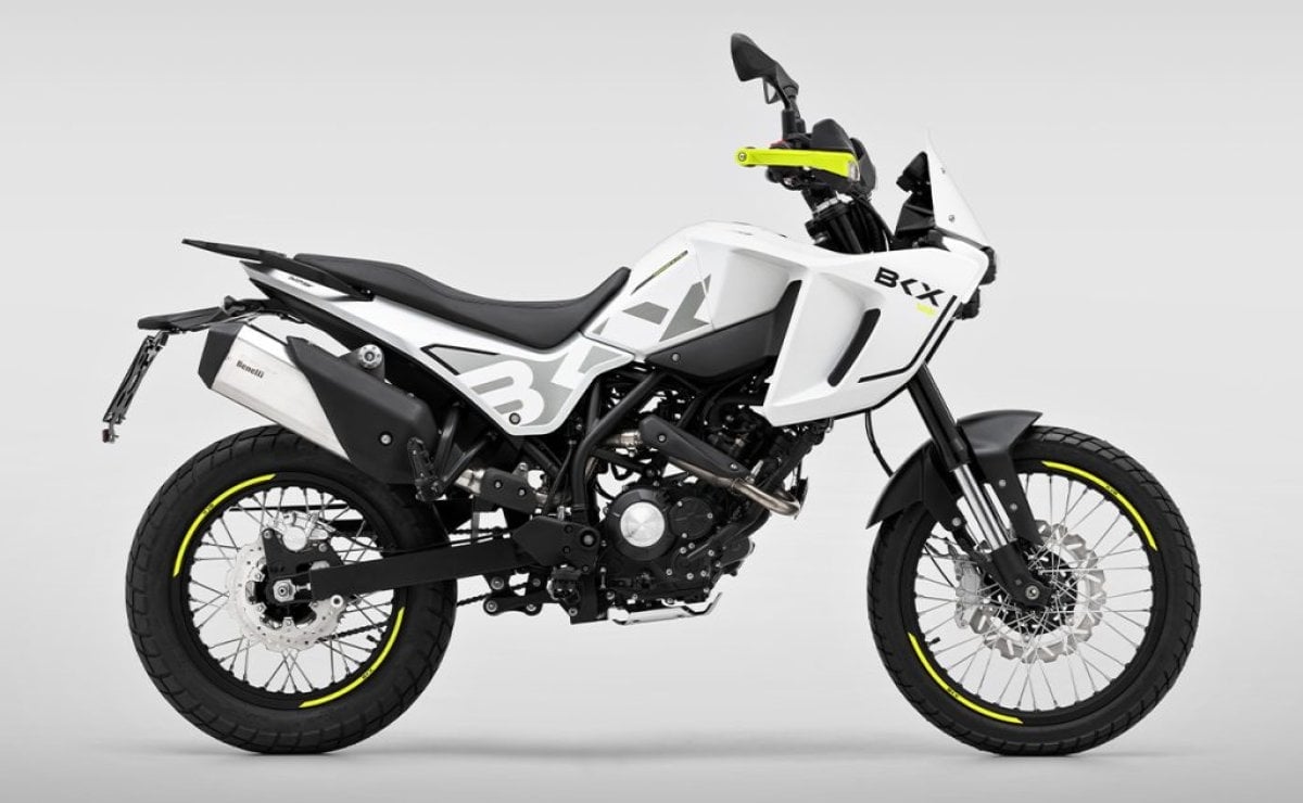 Nueva Benelli BKX 125: La Aventura Ligera que Conquista Europa MDP benelli bk1253 Nueva Benelli BKX 125: La Aventura Ligera que Conquista Europa