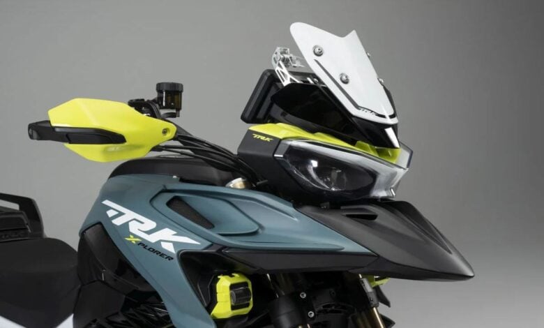 ¿Es la Benelli TRK 902 la moto 'trail' más esperada del año? MDP benelli trk 902 xplorer faro ¿Es la Benelli TRK 902 la moto 'trail' más esperada del año?