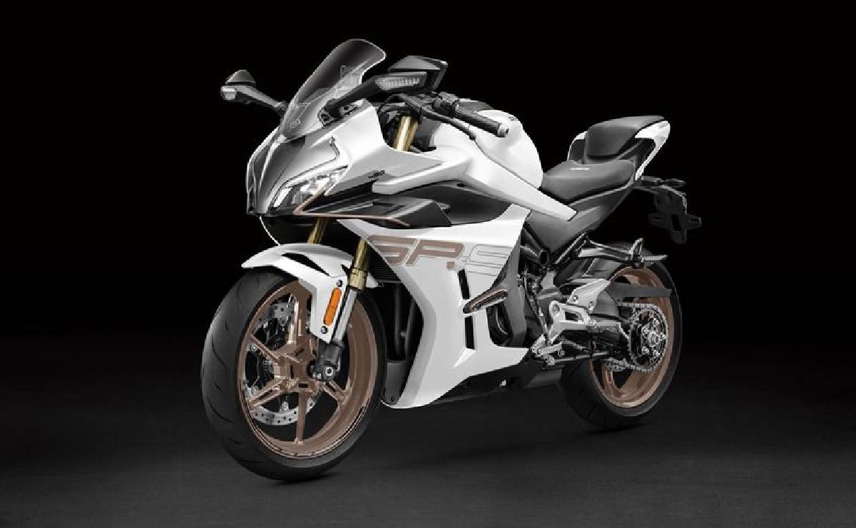 MDP cfmoto 450 sr s 3 CFMoto 450SR-S: La Nueva Reina de las Supersport de Media Cilindrada en Argentina