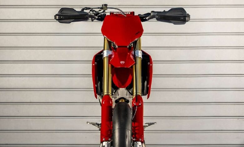 Ducati Desmo450: La Motocicleta que Deslumbró en el World Ducati Week 2026 MDP ducati demo450sm Ducati Desmo450: La Motocicleta que Deslumbró en el World Ducati Week 2026