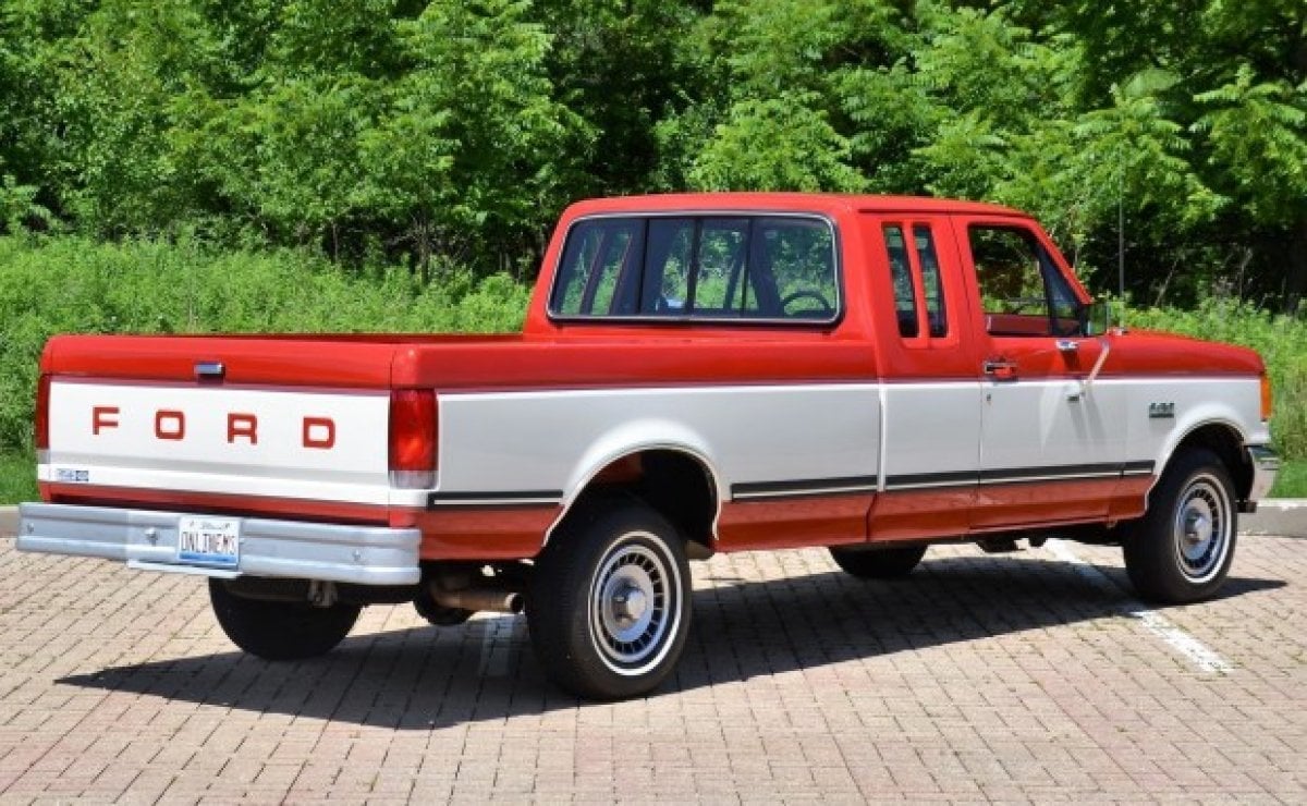 MDP ford f 150 19872 Ford F-150 SuperCab 1987 con Apenas 4,000 Millas: ¿El Retorno del Clásico Más Buscado?
