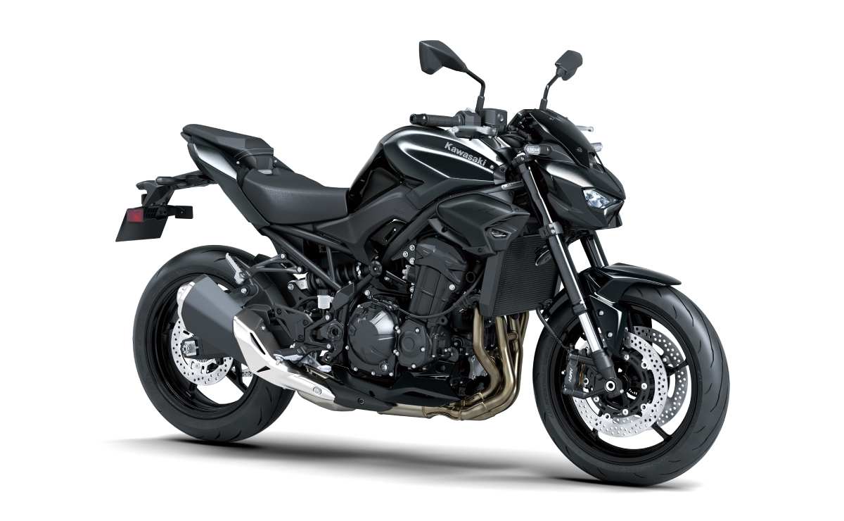 MDP kawsaki z900 black La Kawasaki Z900 ABS Black Edition: Elegancia y Rendimiento Sobresaliente