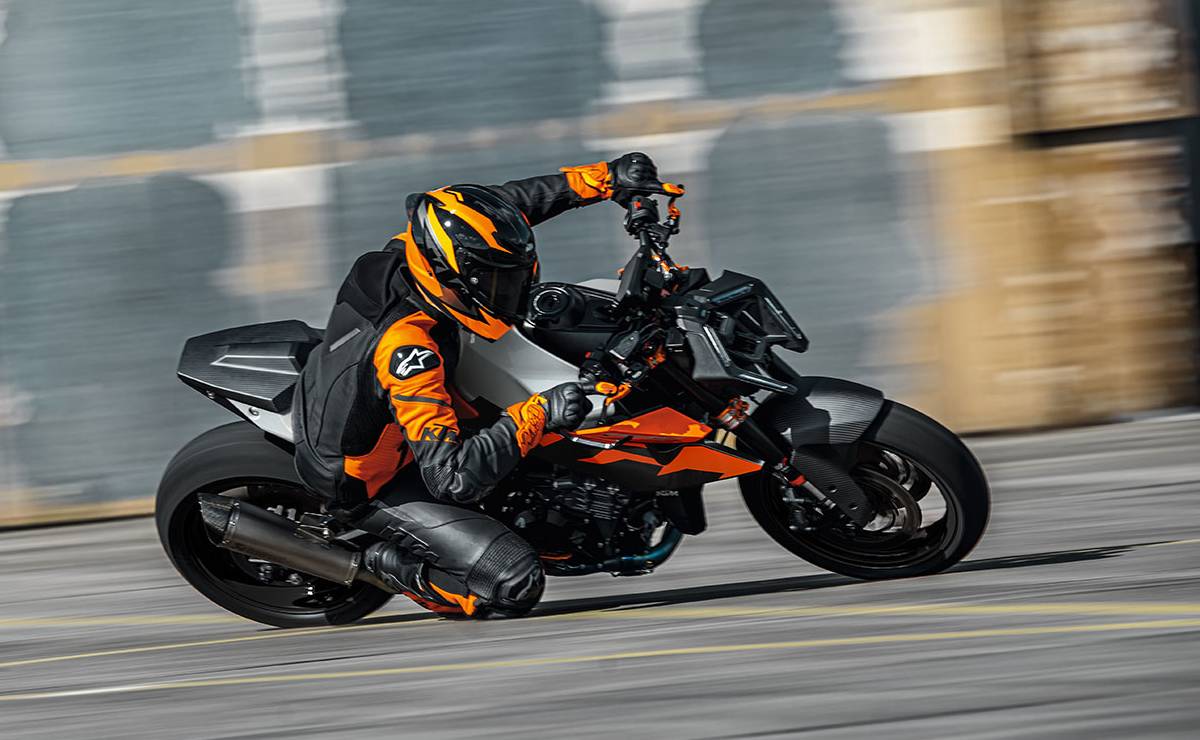 Bajaj toma el control de KTM: ¿Qué significa para el futuro de la marca austriaca? MDP ktm 990 duke Bajaj toma el control de KTM: ¿Qué significa para el futuro de la marca austriaca?