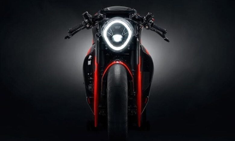 DA#22 Ultron de Diamond Atelier: La Revolución Luminosa en Dos Ruedas MDP moto da22 1 DA#22 Ultron de Diamond Atelier: La Revolución Luminosa en Dos Ruedas