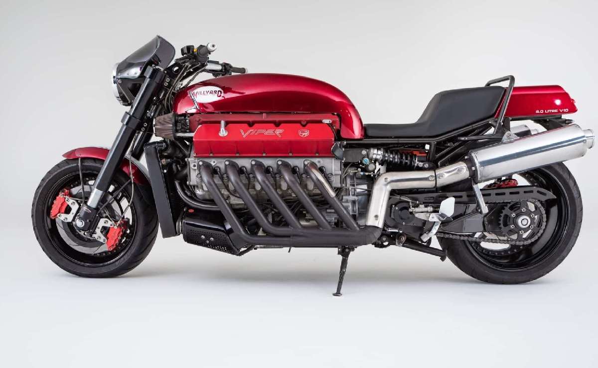 MDP moto motor doge 3 La Millyard Viper V10: Una Obra Maestra Sobre Dos Ruedas Finalmente Llega al Público