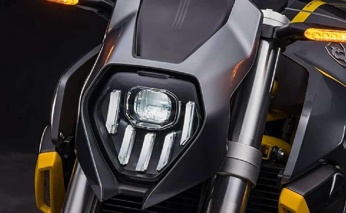 Cyclone: La Marca China que Está Revolucionando el Mercado de Motos en España MDP moto naked cyclone ra 1000 2 Cyclone: La Marca China que Está Revolucionando el Mercado de Motos en España