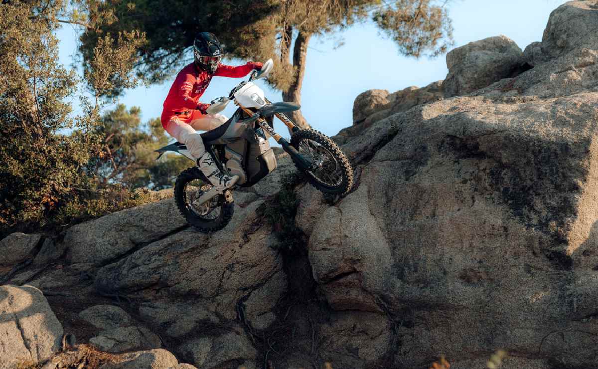 MDP motos off stark 2 Stark Future Revoluciona el Mercado con sus Nuevas Motos Eléctricas EX y MX Factory Edition