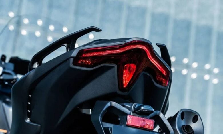 ¿Es este el futuro de los scooters de Yamaha? Un sistema híbrido revolucionario está en juego MDP yamaha tmax patente 2 ¿Es este el futuro de los scooters de Yamaha? Un sistema híbrido revolucionario está en juego