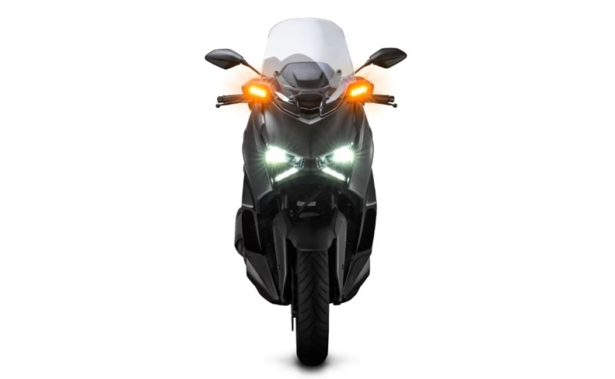 Yamaha XMAX 300 Connected 2027: Conectividad y Confort sobre Dos Ruedas en Brasil MDP yamaha xmax connected 20274 Yamaha XMAX 300 Connected 2027: Conectividad y Confort sobre Dos Ruedas en Brasil