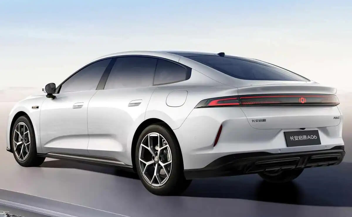 Changan Nevo A06: Un Nuevo Hito en el Mundo de los Autos Eléctricos MDP Changan Nevo A06 perfil Changan Nevo A06: Un Nuevo Hito en el Mundo de los Autos Eléctricos