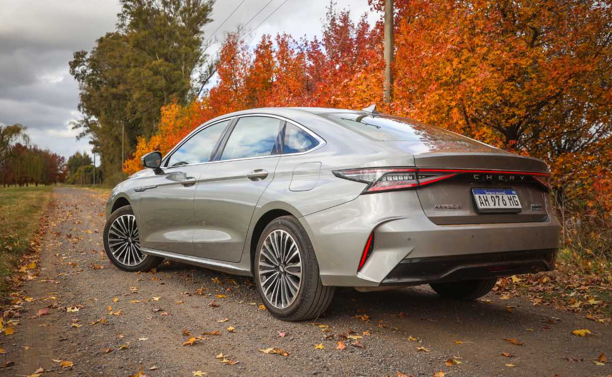 MDP Chery Arrizo 8 10 Chery Arrizo 8 vs. Toyota Corolla: ¿Puede el nuevo sedán desafiar al líder del mercado?