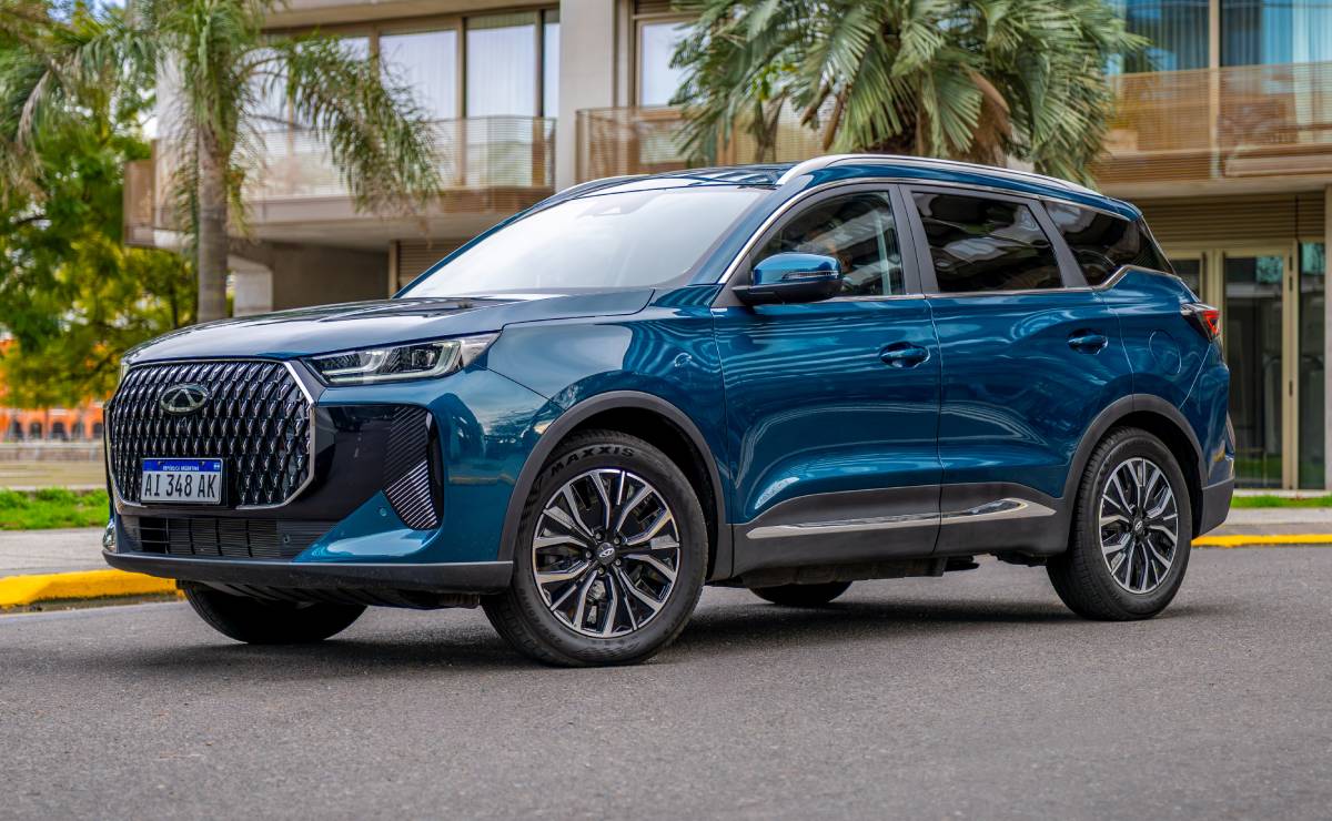 ¿Es el momento de los SUV híbridos enchufables? Changan CS55 Plus PHEV y Chery Tiggo 7 CSH en el foco del mercado MDP Chery Tiggo 7 CSH trompa ¿Es el momento de los SUV híbridos enchufables? Changan CS55 Plus PHEV y Chery Tiggo 7 CSH en el foco del mercado