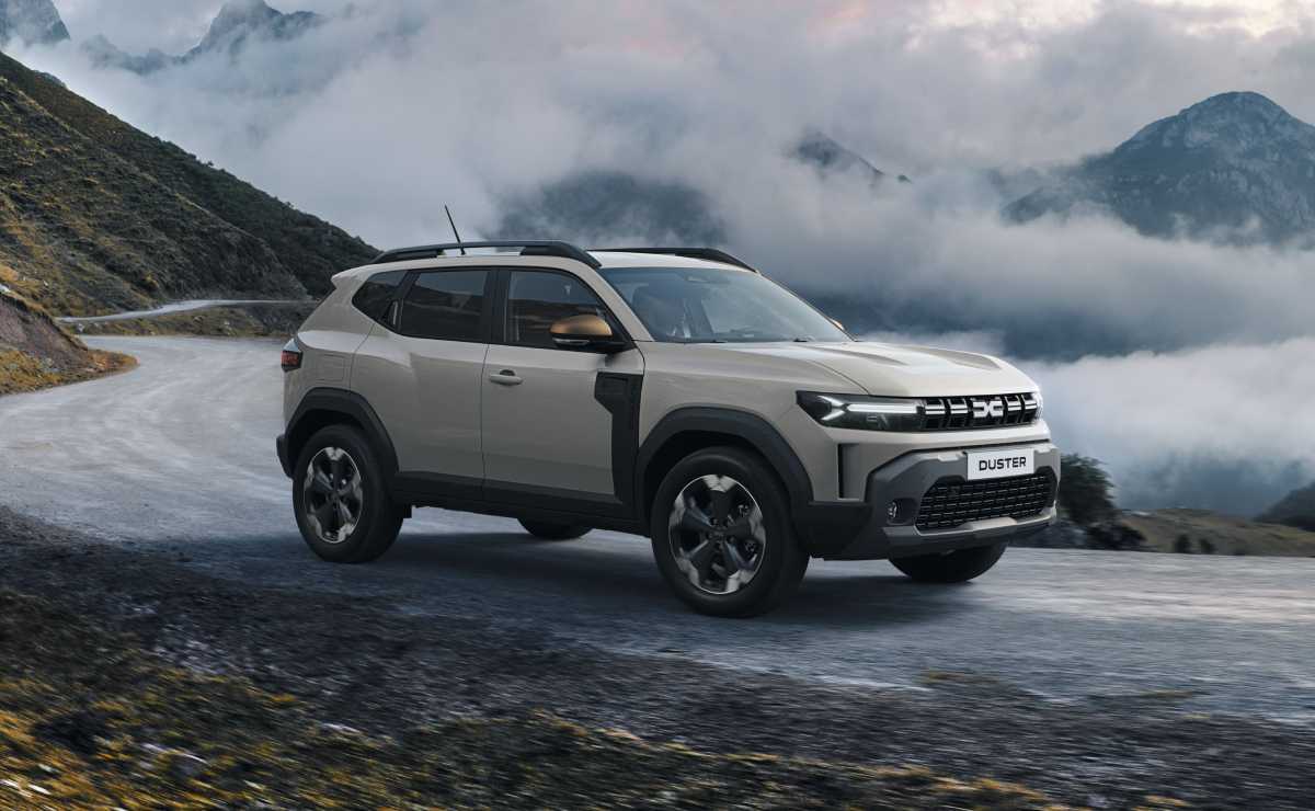 Dacia revoluciona el Reino Unido con sus nuevos híbridos 4x4: Duster y Bigster MDP Dacia Duster 4x4 1 Dacia revoluciona el Reino Unido con sus nuevos híbridos 4x4: Duster y Bigster