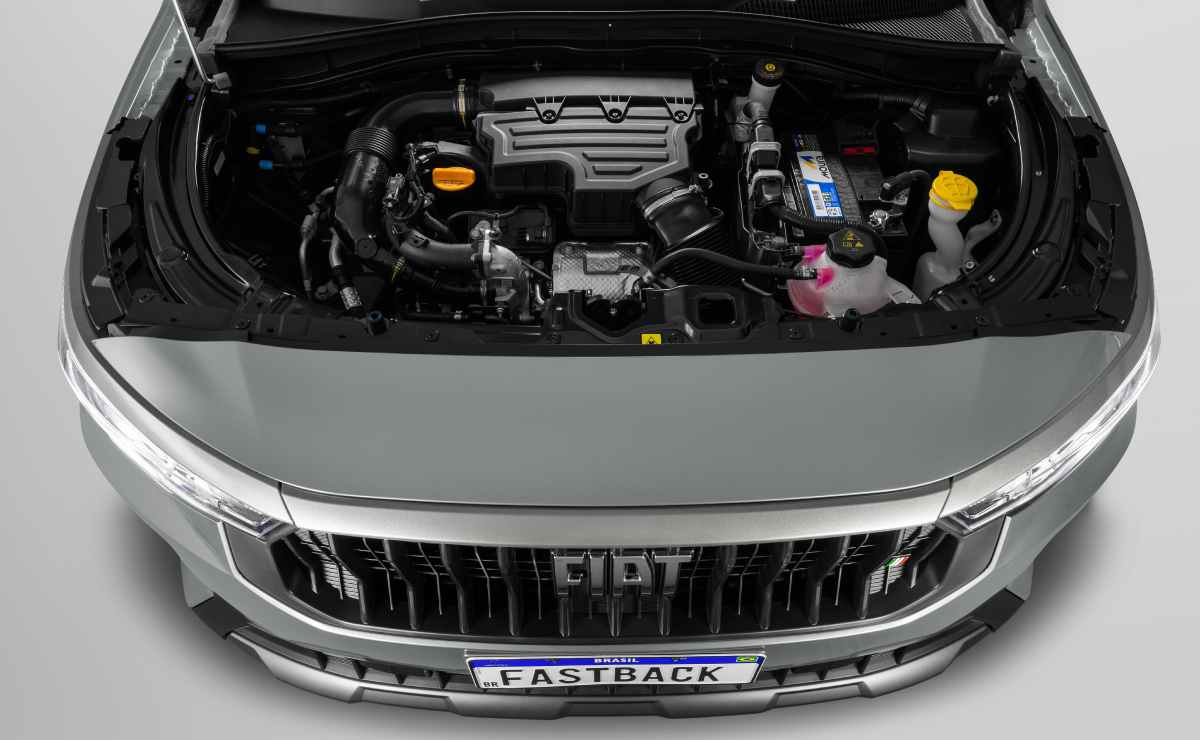 Fiat Revoluciona el Mercado Brasileño con el Fastback 2027: ¿Qué Ofrecen las Nuevas Versiones? MDP Fiat Fastback 2027 6 Fiat Revoluciona el Mercado Brasileño con el Fastback 2027: ¿Qué Ofrecen las Nuevas Versiones?