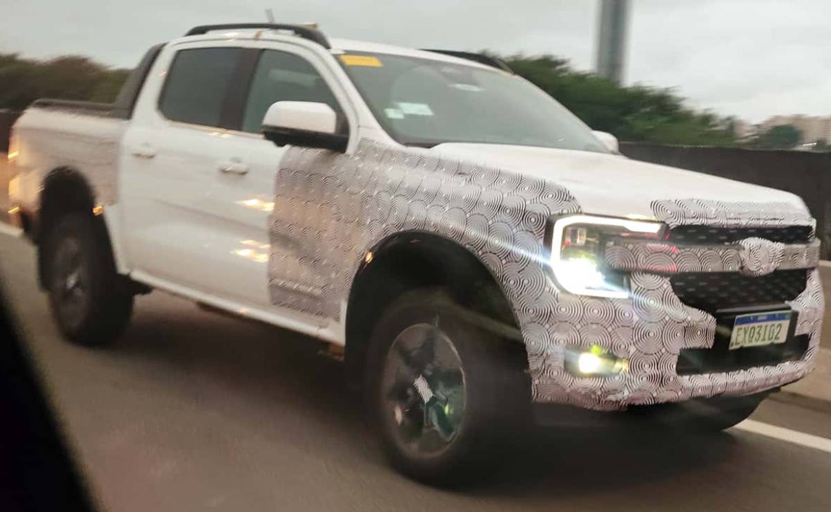 MDP Ford Ranger PHEV unidad de prueba Ford Ranger PHEV: ¿La camioneta híbrida más esperada del mercado argentino?
