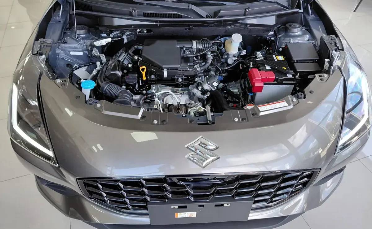 MDP Hatchback Suzuki Swift Hybrid motor El Suzuki Swift Hybrid aterriza en Argentina: ¿Revolución en eficiencia y seguridad?