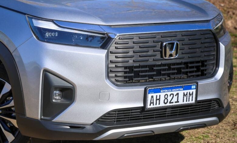 Honda WR-V: ¿El SUV Compacto Que Revoluciona el Mercado en 2023? MDP Honda WR V teaser 1 Honda WR-V: ¿El SUV Compacto Que Revoluciona el Mercado en 2023?