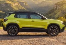 MDP Jeep Avenger 2027 Limited perfil ¿Estás listo para conocer al Jeep Avenger 2027? El SUV compacto que redefine la movilidad urbana en la región
