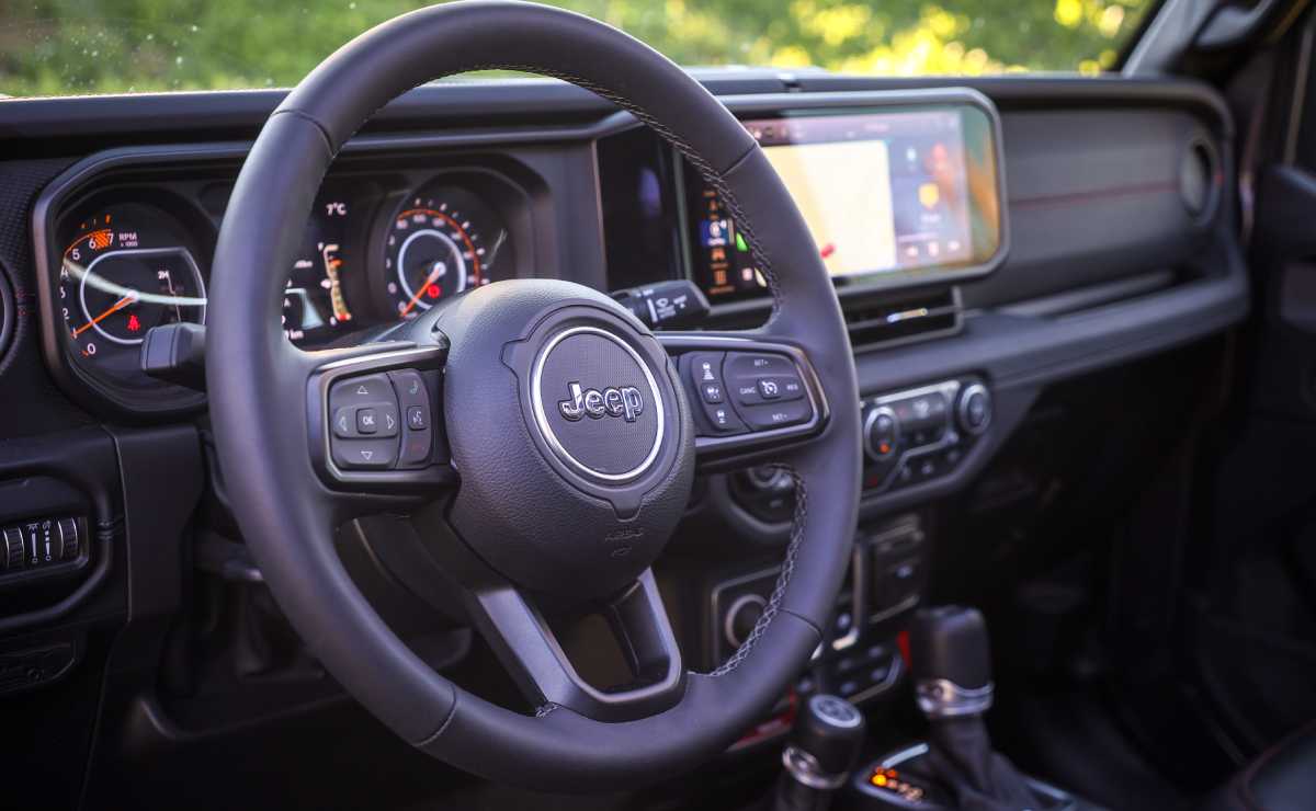 ¿Cuál es el secreto detrás del éxito duradero del Jeep Wrangler? Descubrí su última versión MDP Jeep Wrangler 2 ¿Cuál es el secreto detrás del éxito duradero del Jeep Wrangler? Descubrí su última versión