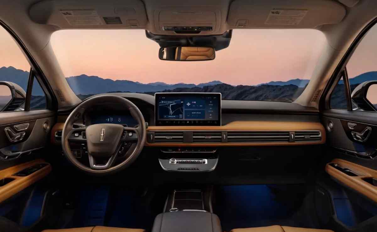 Lincoln Corsair Hybrid 2027: ¿Vale la Pena el Nuevo Precio Tras su Llegada desde China? MDP Lincoln Corsair 2027 1 Lincoln Corsair Hybrid 2027: ¿Vale la Pena el Nuevo Precio Tras su Llegada desde China?