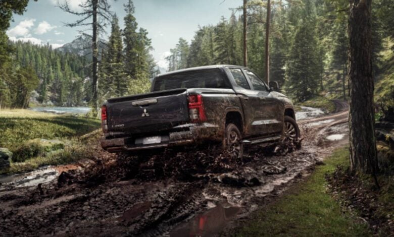 Mitsubishi L200: La Pick Up Mediana que Revoluciona el Mercado con su Oferta Imperdible MDP Mitsubishi L200 lanzamiento accion trasera Mitsubishi L200: La Pick Up Mediana que Revoluciona el Mercado con su Oferta Imperdible