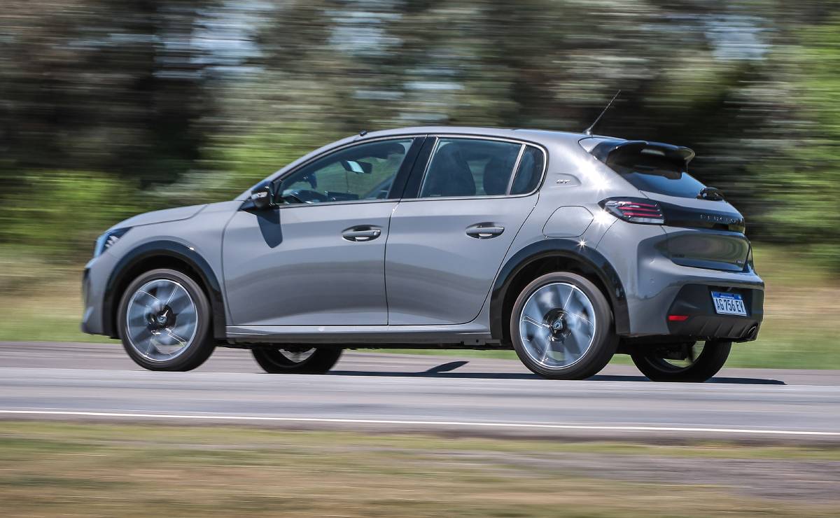 ¿Por qué el Peugeot 208 2026 es la opción más esperada del año en Argentina? MDP Peugeot 208 GT consumo 2 ¿Por qué el Peugeot 208 2026 es la opción más esperada del año en Argentina?