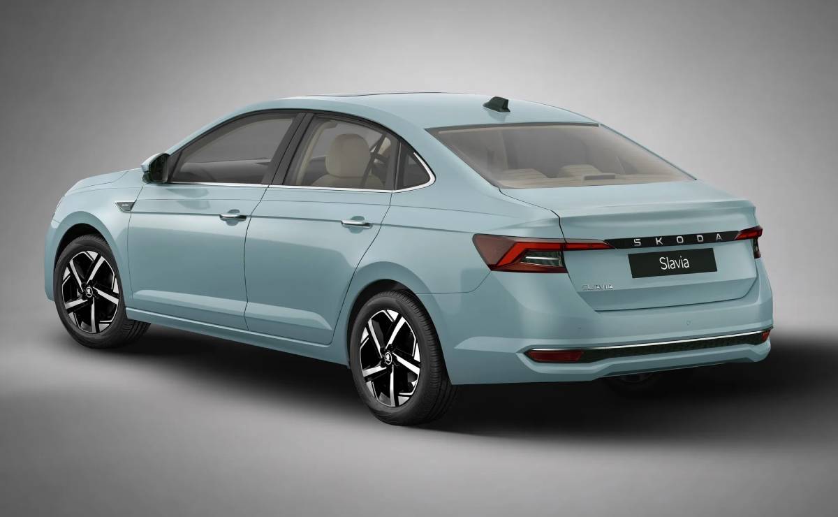 MDP Sedan Skoda Slavia trasera ¿Es el Skoda Slavia 2026 la renovación que esperábamos en India?