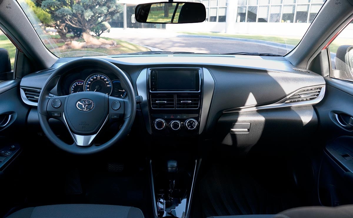 Toyota Yaris XS 2026: Descubre el Nuevo Estándar de Accesibilidad en Argentina MDP Toyota Yaris XS CVT interior Toyota Yaris XS 2026: Descubre el Nuevo Estándar de Accesibilidad en Argentina