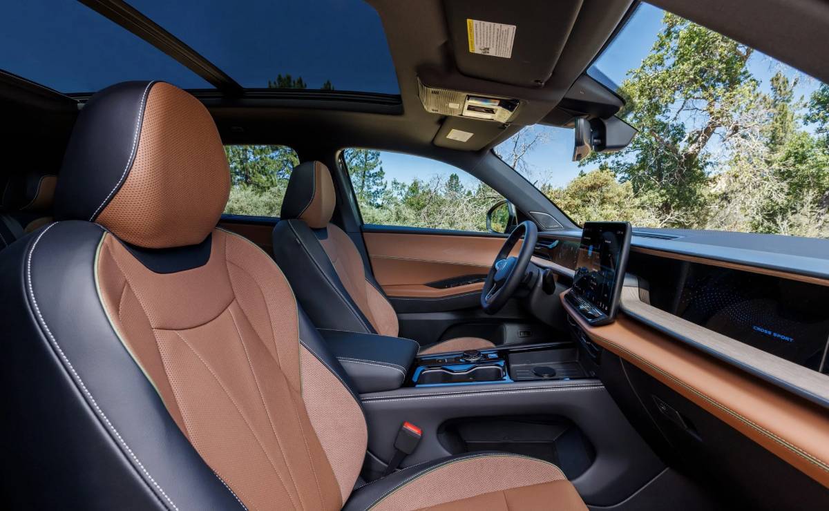MDP Volkswagen Atlas Cross Sport interior 1 Volkswagen Atlas Cross Sport 2027: Un SUV que Revive con Estilo y Tecnología