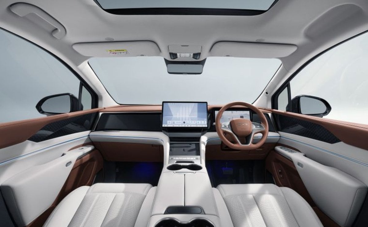 BYD M9: ¿El resurgimiento del monovolumen frente al auge de los SUVs? MDP byd m93 BYD M9: ¿El resurgimiento del monovolumen frente al auge de los SUVs?