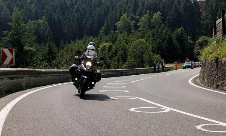 ¿Revolucionarán los Círculos Blancos la Seguridad Vial en España? MDP circulos blancos motos ¿Revolucionarán los Círculos Blancos la Seguridad Vial en España?