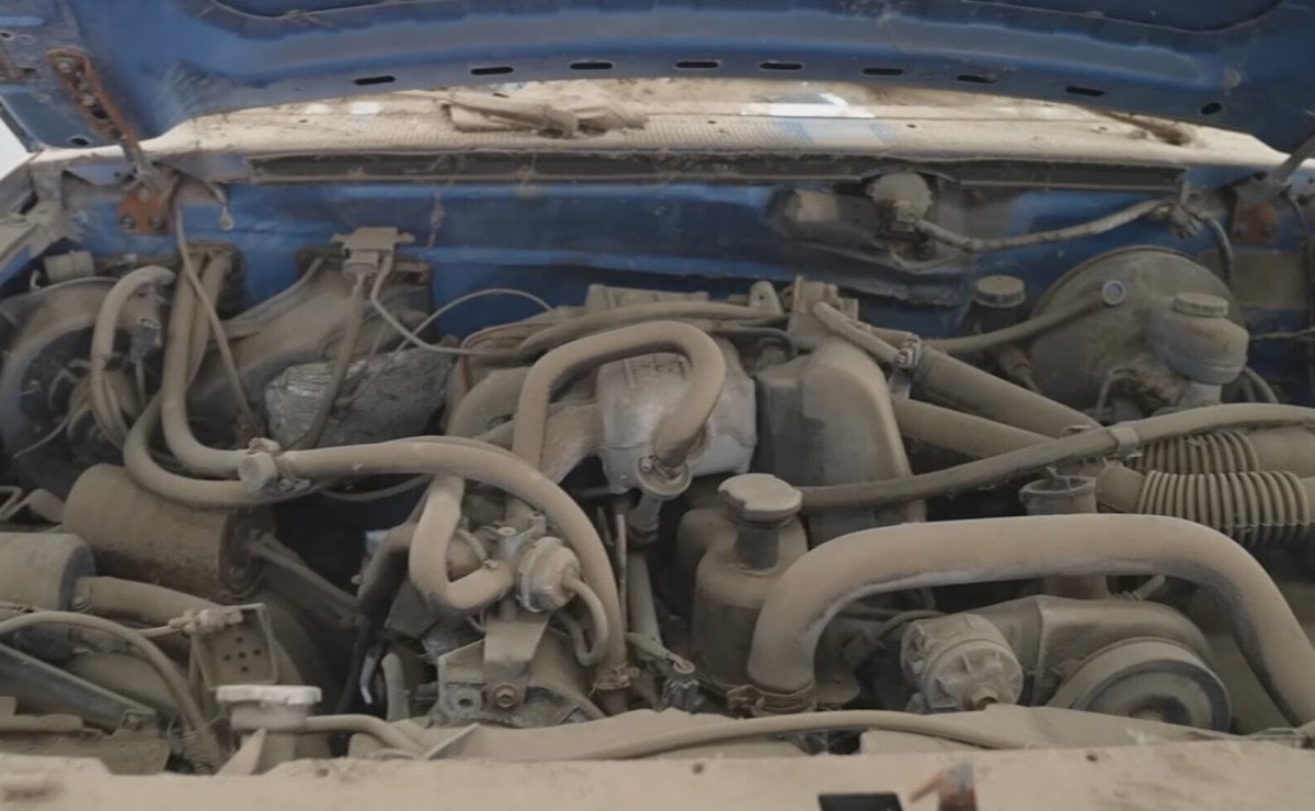 El Renacimiento de una Leyenda: La Ford F-150 de 1992 Rescatada Tras 27 Años de Olvido MDP ford f 150 abandonada rescate4 El Renacimiento de una Leyenda: La Ford F-150 de 1992 Rescatada Tras 27 Años de Olvido