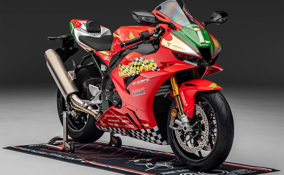 La Novedosa Honda CBR1000RR-R Fireblade SP en Homenaje a una Leyenda del Motociclismo MDP honda fireblade sp john mcguinness2 La Novedosa Honda CBR1000RR-R Fireblade SP en Homenaje a una Leyenda del Motociclismo