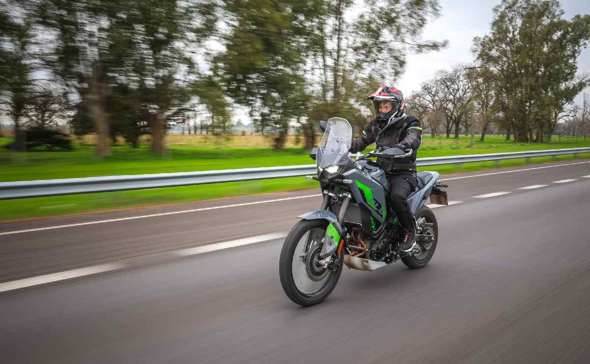 MDP kawasaki kle 500 test ride 4 1 ¿Es la Kawasaki KLE 500 la mejor opción trail del año?