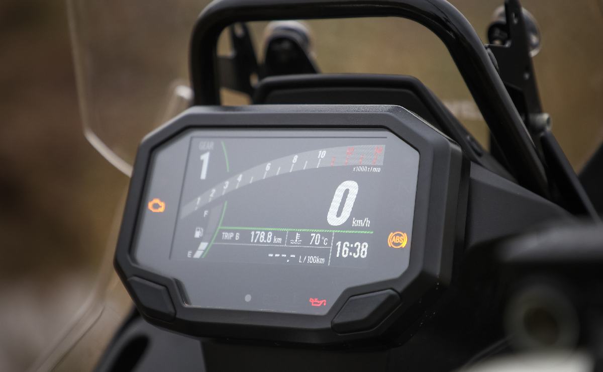 MDP kawasaki kle 500 test ride ¿La nueva Kawasaki redefine lo que esperamos de una trail?