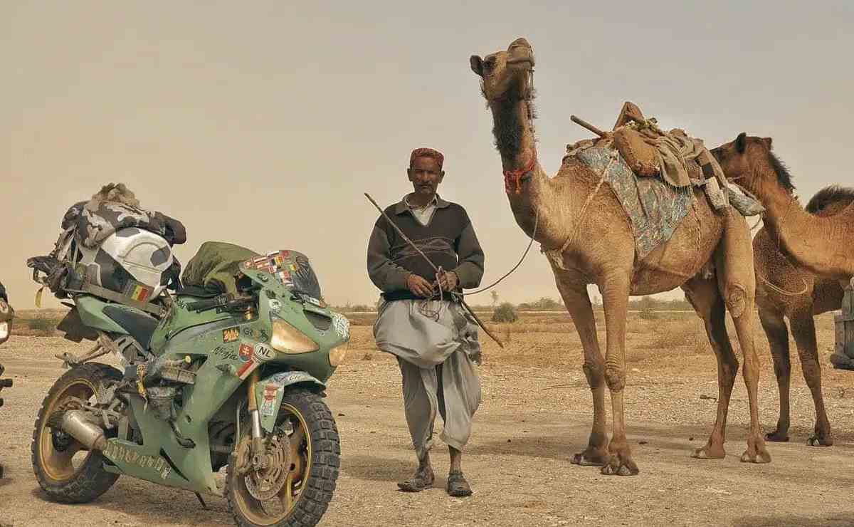 La Hazaña Inolvidable de Toni Moles: 250.000 KM y 90 Países en su Kawasaki ZX-6R MDP kawasaki ninja recorre mundo La Hazaña Inolvidable de Toni Moles: 250.000 KM y 90 Países en su Kawasaki ZX-6R