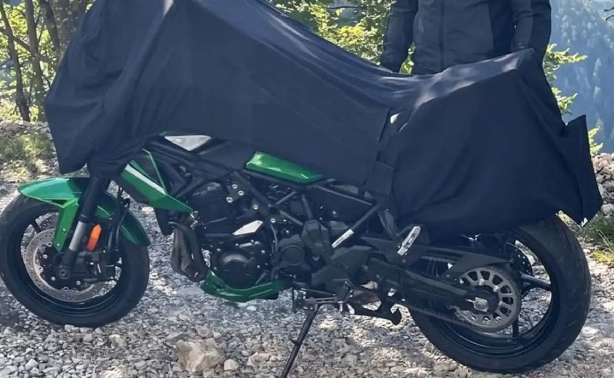 MDP kawasaki versys 9001 1 La Kawasaki Versys 900: ¿La crossover más esperada en el horizonte?