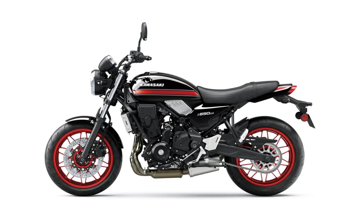 Kawasaki Z650RS 2026: Elegancia Retro con el Nuevo Estilo 'Ébano' MDP kawasaki z650rs 1 Kawasaki Z650RS 2026: Elegancia Retro con el Nuevo Estilo 'Ébano'