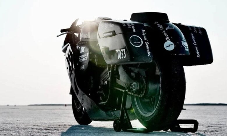 La Impresionante Debut de la Buell Turbo: Un Primer Glance al Futuro de la Velocidad MDP moto buell leviathan 400cv3 La Impresionante Debut de la Buell Turbo: Un Primer Glance al Futuro de la Velocidad