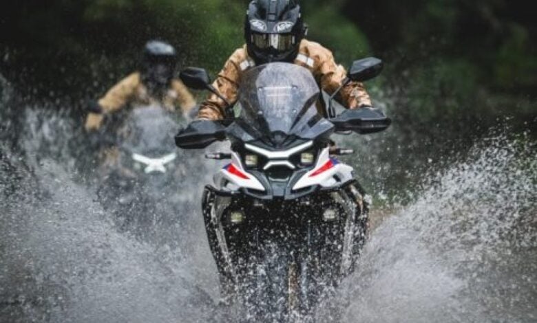 La Revolución de la Kove 660X: Más Potencia y Menos Peso para Aventureros MDP moto trail kove 6602 La Revolución de la Kove 660X: Más Potencia y Menos Peso para Aventureros