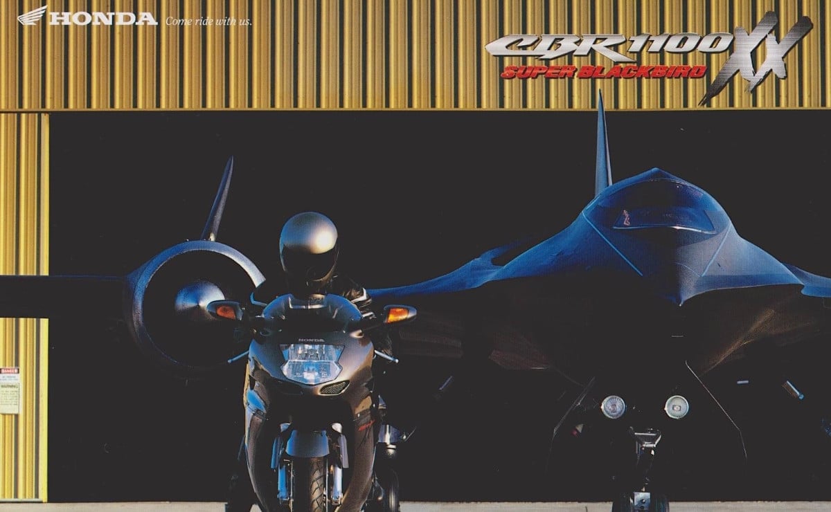 MDP old school la honda cbr1100xx quiso ser Motocicletas Clásicas: Un Viaje en el Tiempo sobre Dos Ruedas