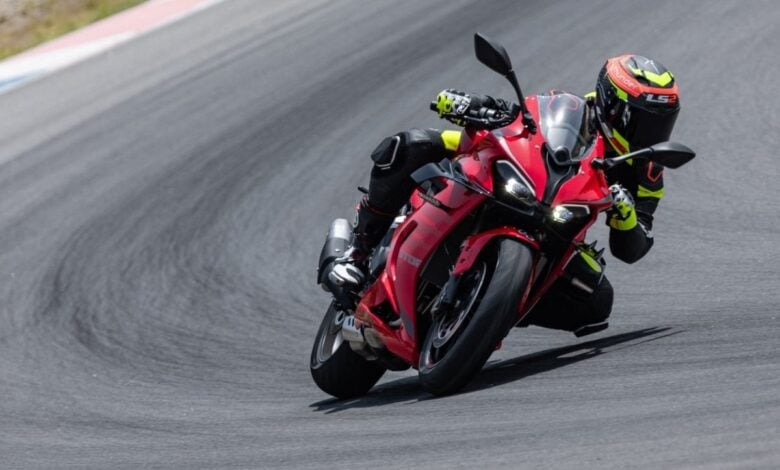 MDP qjmotor srk 8002 ¿La Nueva Competidora en el Mercado de Supersport? Descubre la QJMotor SRK 800 RR