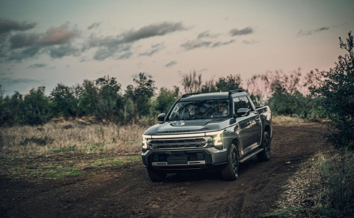 Santana regresa al mundo de las pick-ups con la poderosa D400 MDP santana d400 pick up2 Santana regresa al mundo de las pick-ups con la poderosa D400