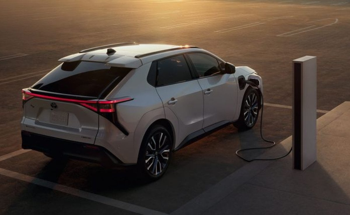 MDP toyota bz72 Toyota bZ 2027: El SUV eléctrico que redefine autonomía y conectividad