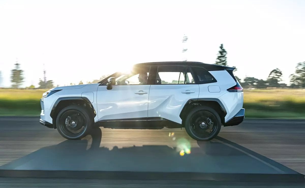 MDP toyota rav43 Toyota RAV4 XSE Plug-in Hybrid 2026: La Evolución Más Potente del SUV