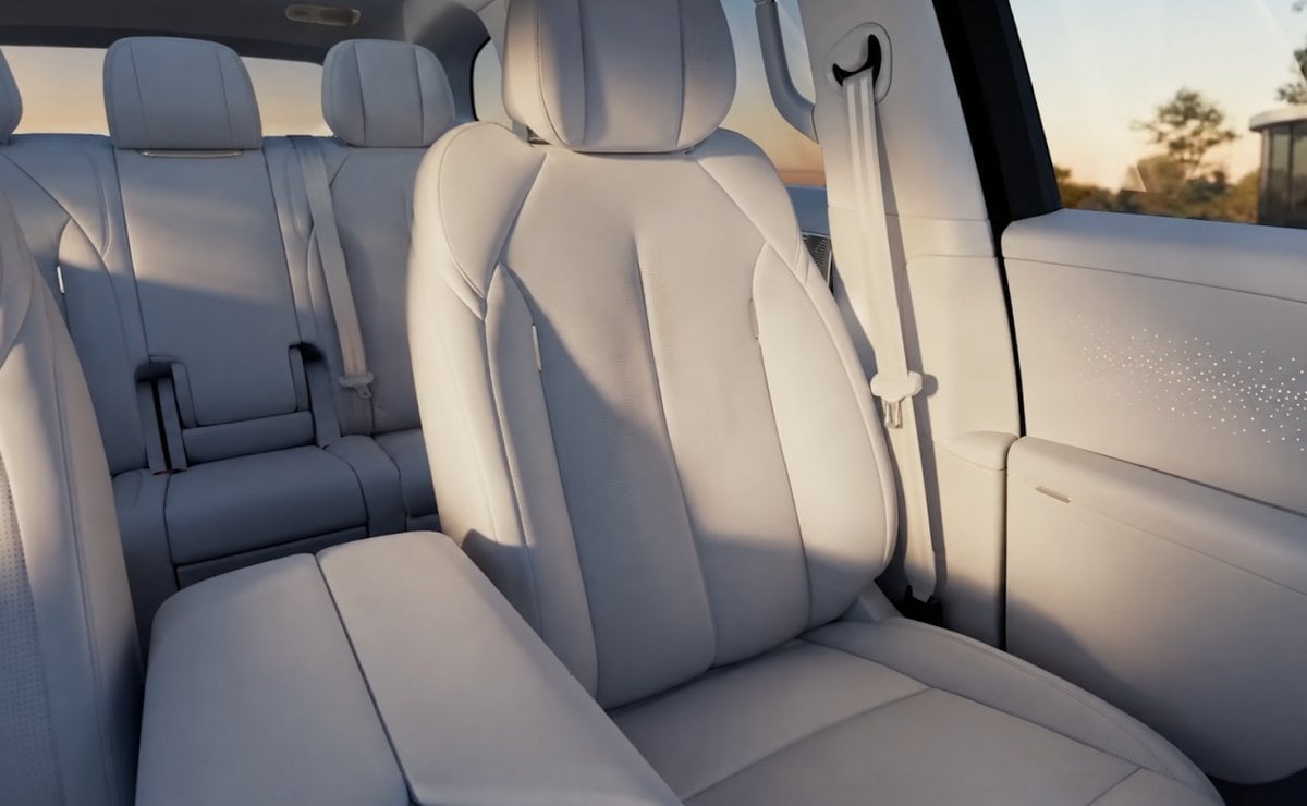 Xpeng G9L: El SUV eléctrico chino que promete revolucionar el mercado global MDP xpeng g9l suv4 Xpeng G9L: El SUV eléctrico chino que promete revolucionar el mercado global