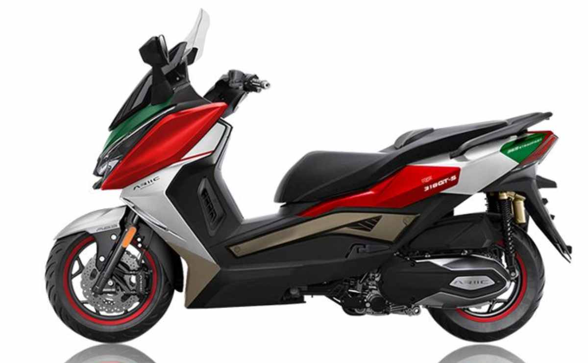 ARIIC Revoluciona el Turismo en Scooter: Conoce el Nuevo 318GT-S MDP ARIIC 318GT S ARIIC Revoluciona el Turismo en Scooter: Conoce el Nuevo 318GT-S