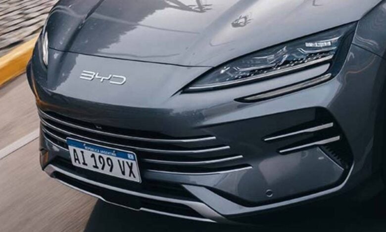 El Nuevo SUV Híbrido Enchufable de BYD: El Futuro de la Movilidad Llega a Argentina MDP BYD SEAL U teaser El Nuevo SUV Híbrido Enchufable de BYD: El Futuro de la Movilidad Llega a Argentina