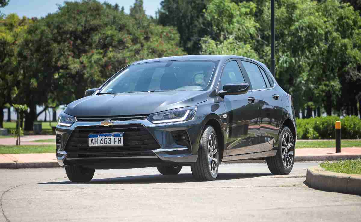 ¿Chevrolet Sonic o Onix? Descubre cuál se adapta mejor a tu bolsillo y necesidades MDP Chevrolet Onix Premier 2025 1 ¿Chevrolet Sonic o Onix? Descubre cuál se adapta mejor a tu bolsillo y necesidades