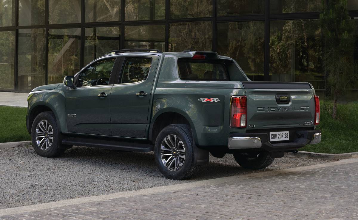 La Chevrolet S10 High Country: La pickup que redefine lo robusto y accesible MDP Chevrolet S10 perfil 1 La Chevrolet S10 High Country: La pickup que redefine lo robusto y accesible